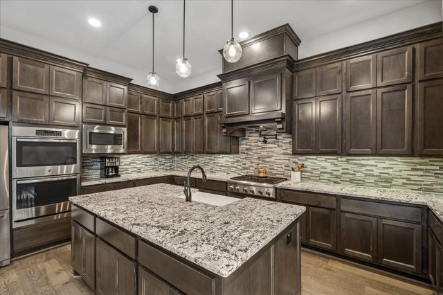 1917 Potomac Drive B, Houston, TX 77057