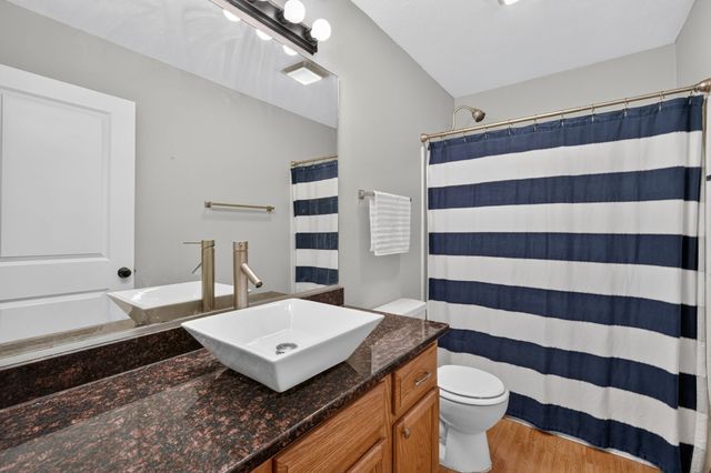 3020 SW Sharmin Lane, Ankeny, IA 50023