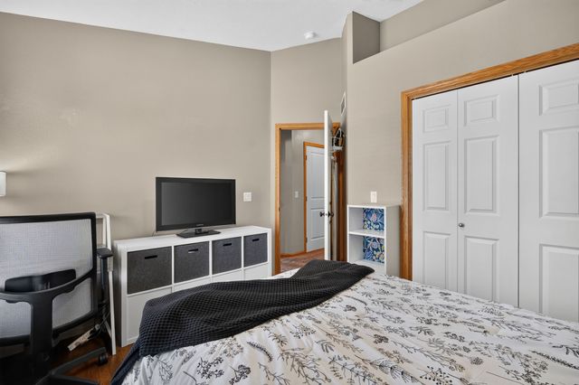 3020 SW Sharmin Lane, Ankeny, IA 50023