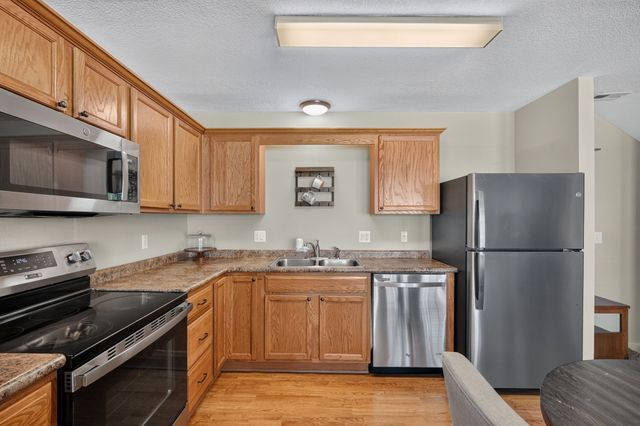 3020 SW Sharmin Lane, Ankeny, IA 50023