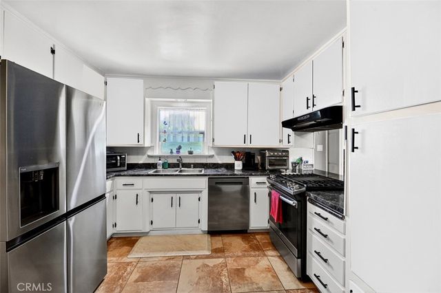 138 Terrace Ln, San Marcos, CA 92069