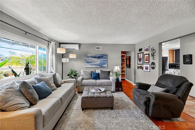 138 Terrace Ln, San Marcos, CA 92069