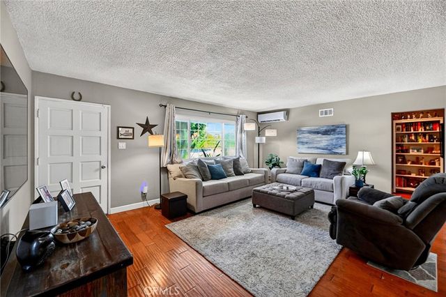 138 Terrace Ln, San Marcos, CA 92069