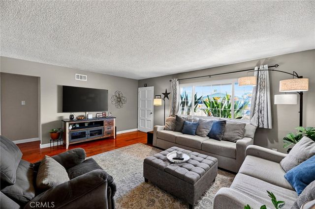 138 Terrace Ln, San Marcos, CA 92069