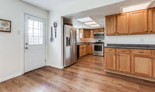 809 N Cottonwood Drive, Richardson, TX 75080