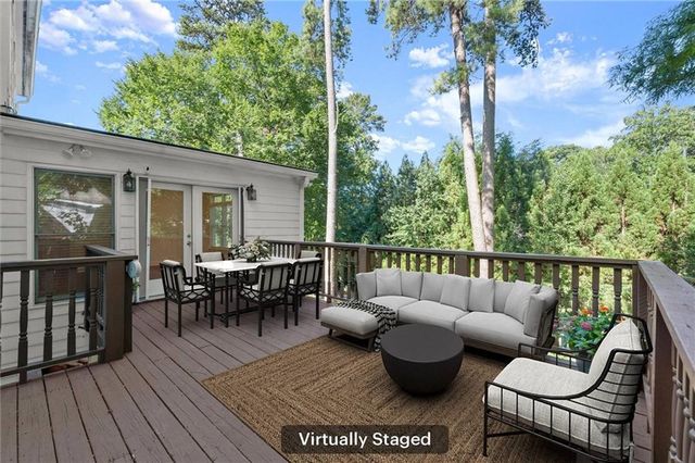 871 Chestnut Lake Drive NE, Marietta, GA 30068