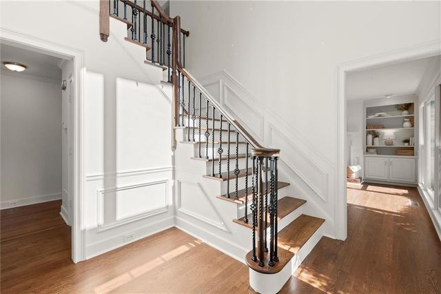 871 Chestnut Lake Drive NE, Marietta, GA 30068