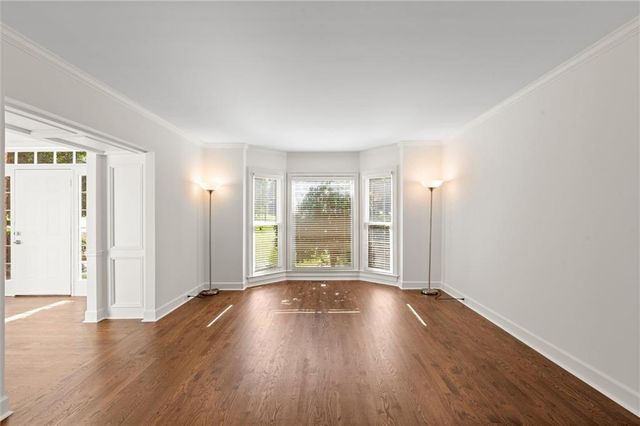 871 Chestnut Lake Drive NE, Marietta, GA 30068