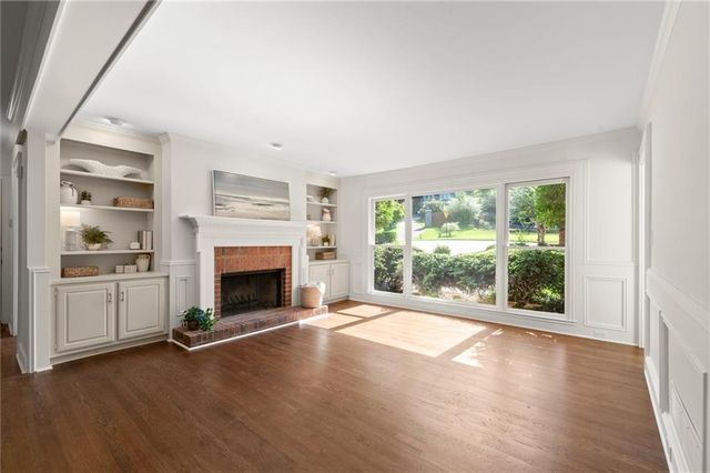 871 Chestnut Lake Drive NE, Marietta, GA 30068