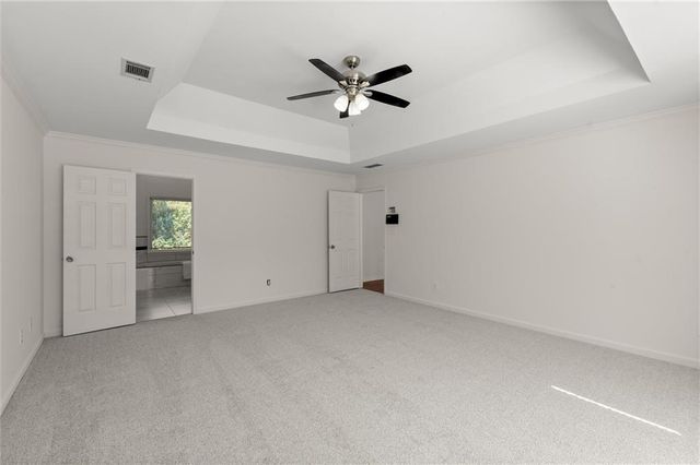871 Chestnut Lake Drive NE, Marietta, GA 30068