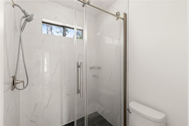 871 Chestnut Lake Drive NE, Marietta, GA 30068
