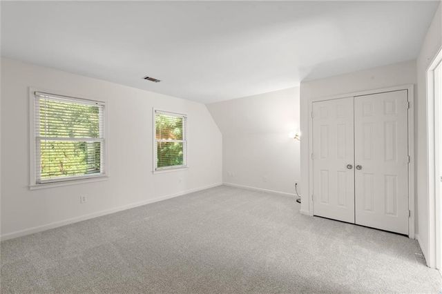 871 Chestnut Lake Drive NE, Marietta, GA 30068