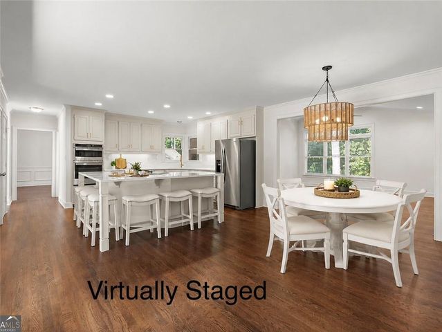 871 Chestnut Lake Drive NE, Marietta, GA 30068