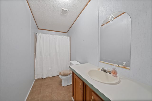 212 Ponderosa Lane, Burleson, TX 76028