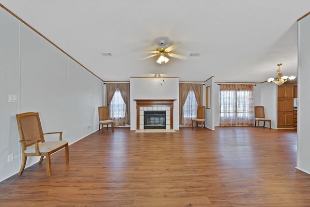 212 Ponderosa Lane, Burleson, TX 76028