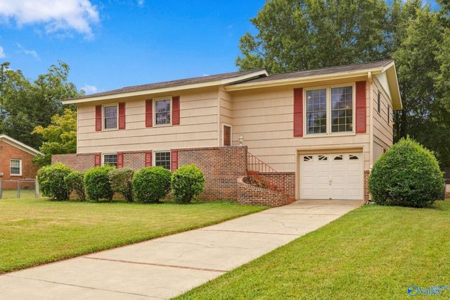 212 Cumberland Drive, Huntsville, AL 35803