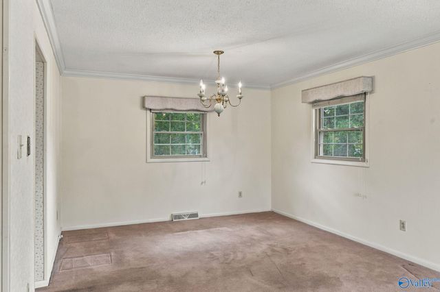 212 Cumberland Drive, Huntsville, AL 35803