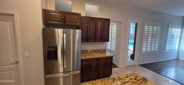 21506 N 73RD Avenue, Glendale, AZ 85308