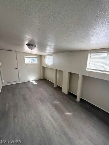 5051 Sitka Lane, Las Vegas, NV 89122