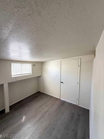 5051 Sitka Lane, Las Vegas, NV 89122