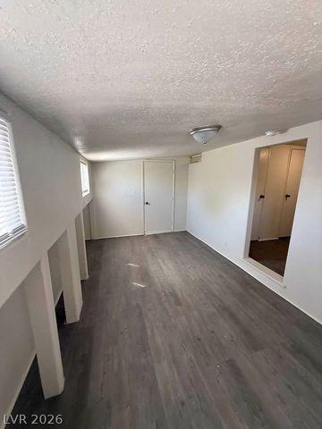 5051 Sitka Lane, Las Vegas, NV 89122