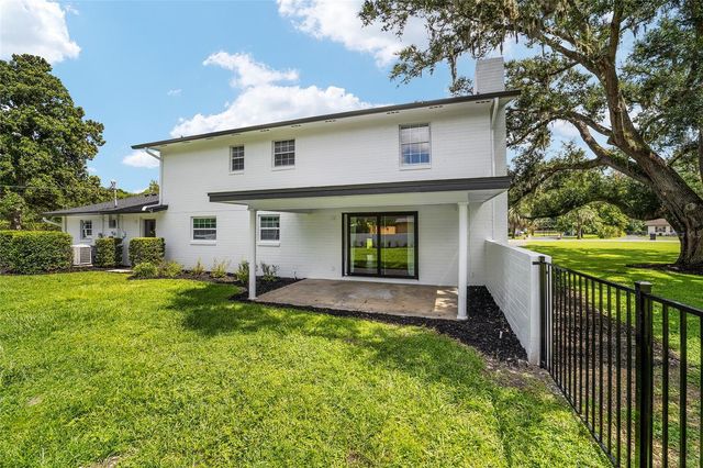 4824 SE 3RD STREET, Ocala, FL 34471