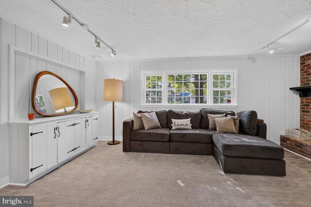 7514 SALEM RD, Falls Church, VA 22043