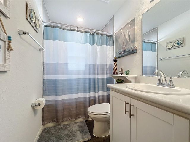 2027 DEXTER STREET, Haines City, FL 33844