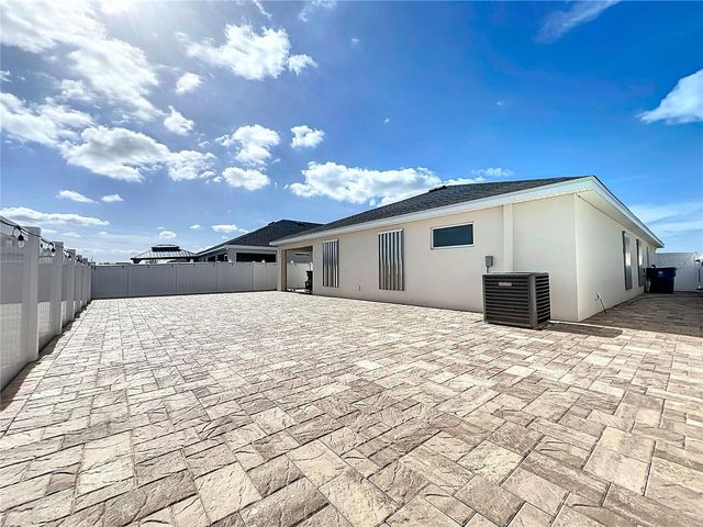 2027 DEXTER STREET, Haines City, FL 33844