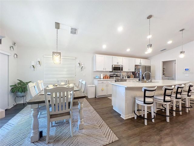 2027 DEXTER STREET, Haines City, FL 33844