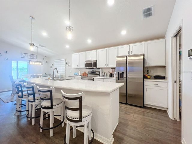 2027 DEXTER STREET, Haines City, FL 33844