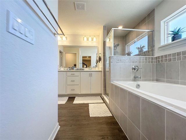 2027 DEXTER STREET, Haines City, FL 33844