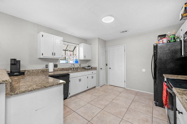 140 Mill Pond Cove, Crestview, FL 32539