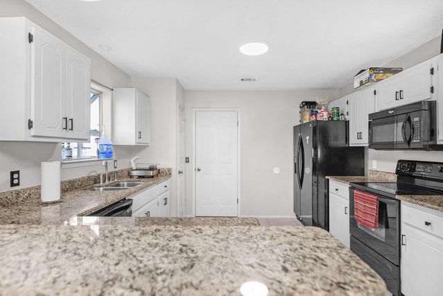 140 Mill Pond Cove, Crestview, FL 32539