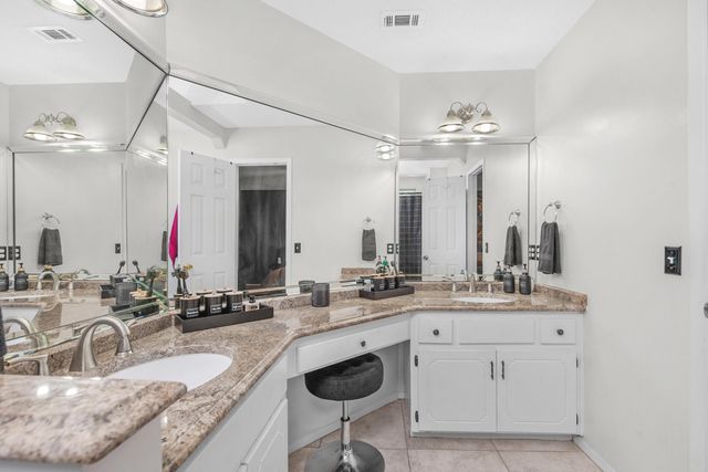 140 Mill Pond Cove, Crestview, FL 32539