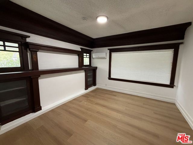 4501 S Budlong Avenue, Los Angeles, CA 90037