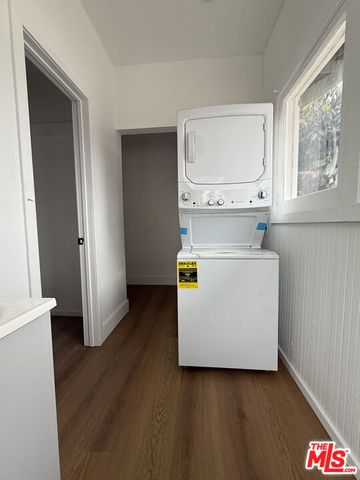 4501 S Budlong Avenue, Los Angeles, CA 90037
