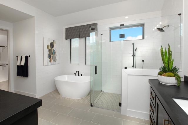 19613 Serenity LN, Lago Vista, TX 78645