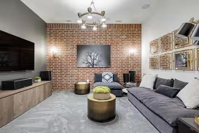 19613 Serenity LN, Lago Vista, TX 78645