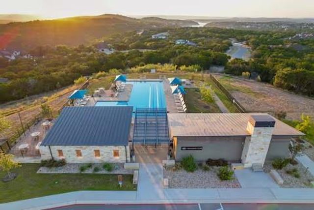 19613 Serenity LN, Lago Vista, TX 78645