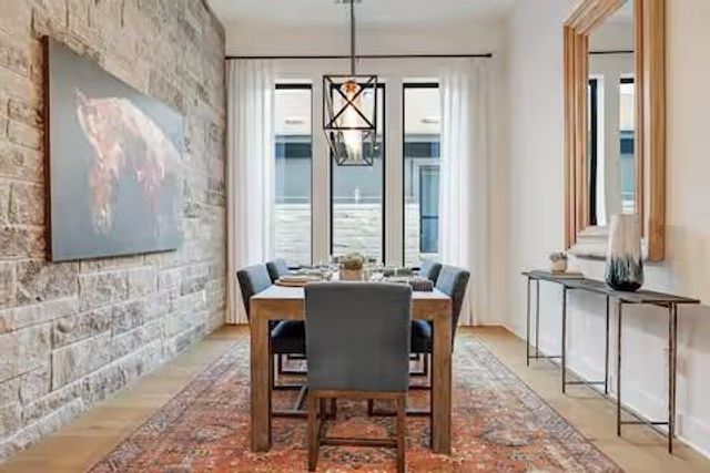 19613 Serenity LN, Lago Vista, TX 78645