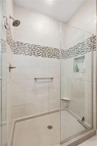 419 N Daylily Drive, Lawrence, KS 66049