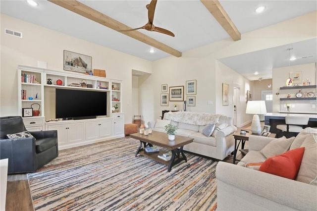 419 N Daylily Drive, Lawrence, KS 66049