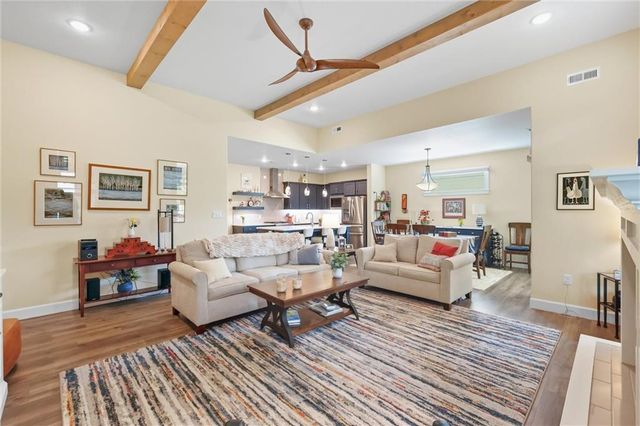 419 N Daylily Drive, Lawrence, KS 66049
