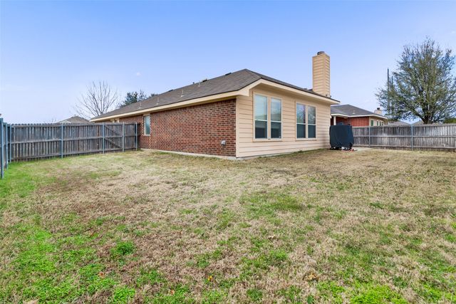 4502 Sawgrass Drive, Sachse, TX 75048