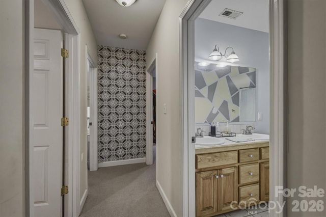 405 Golfview Court, Lenoir, NC 28645
