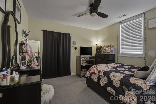 405 Golfview Court, Lenoir, NC 28645