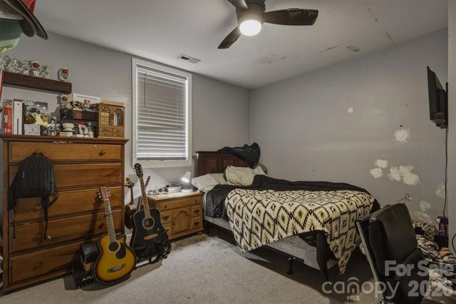 405 Golfview Court, Lenoir, NC 28645