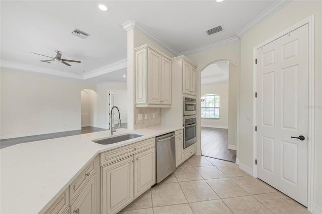 13819 SWIFTWATER WAY, Bradenton, FL 34211