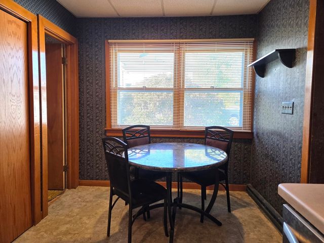 514 W Washington Street, Marengo, IL 60152